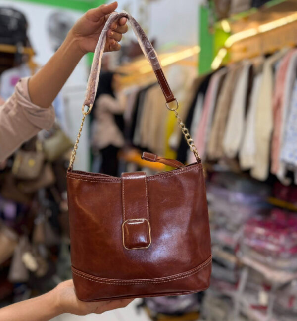 Tas Wanita Kulit